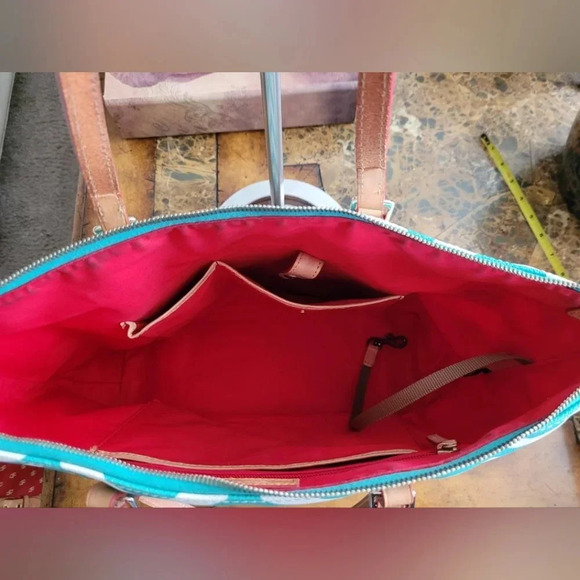 Dooney & Bourke shoulder bag - Picture 8 of 10